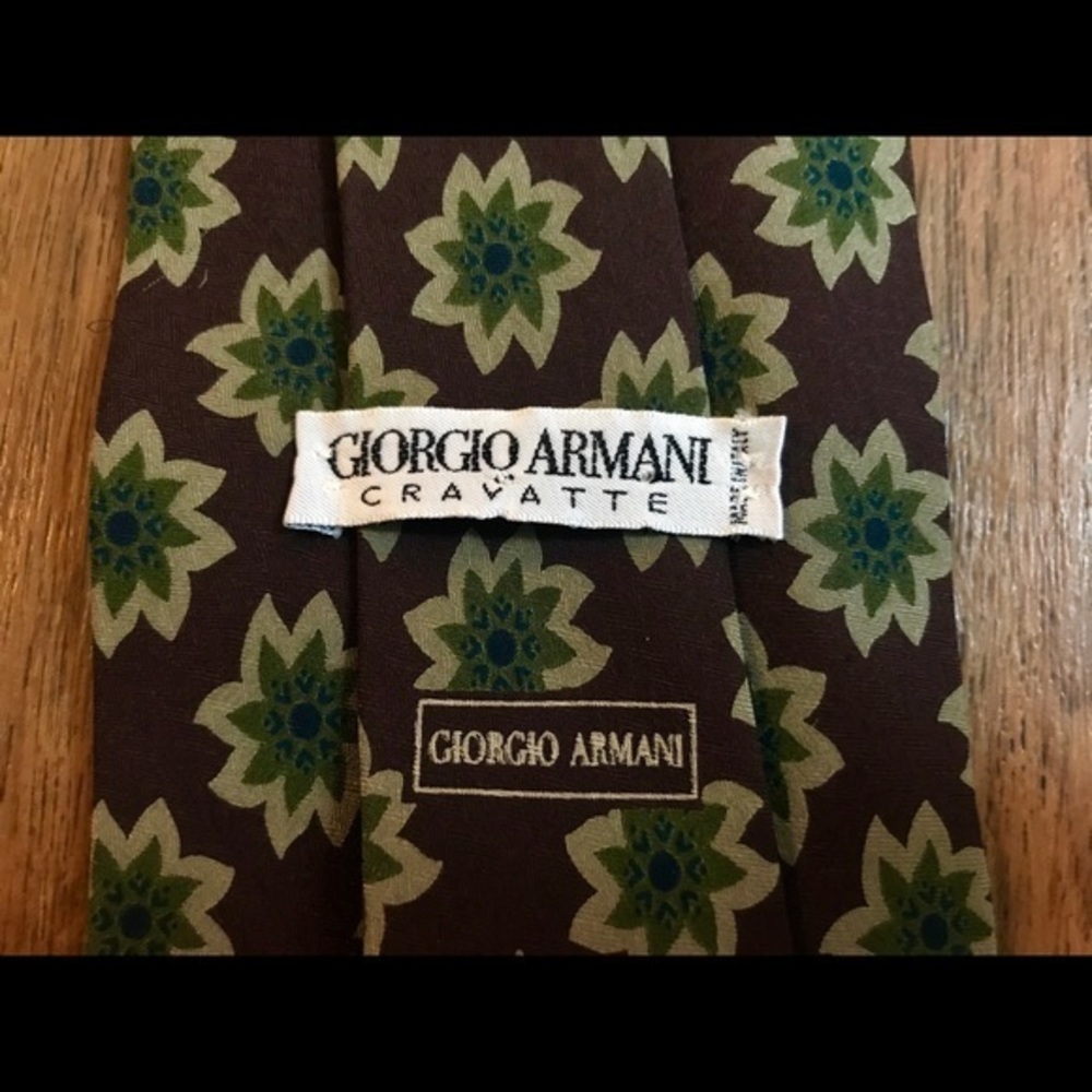 Giorgio Armani Classic Floral Tie
